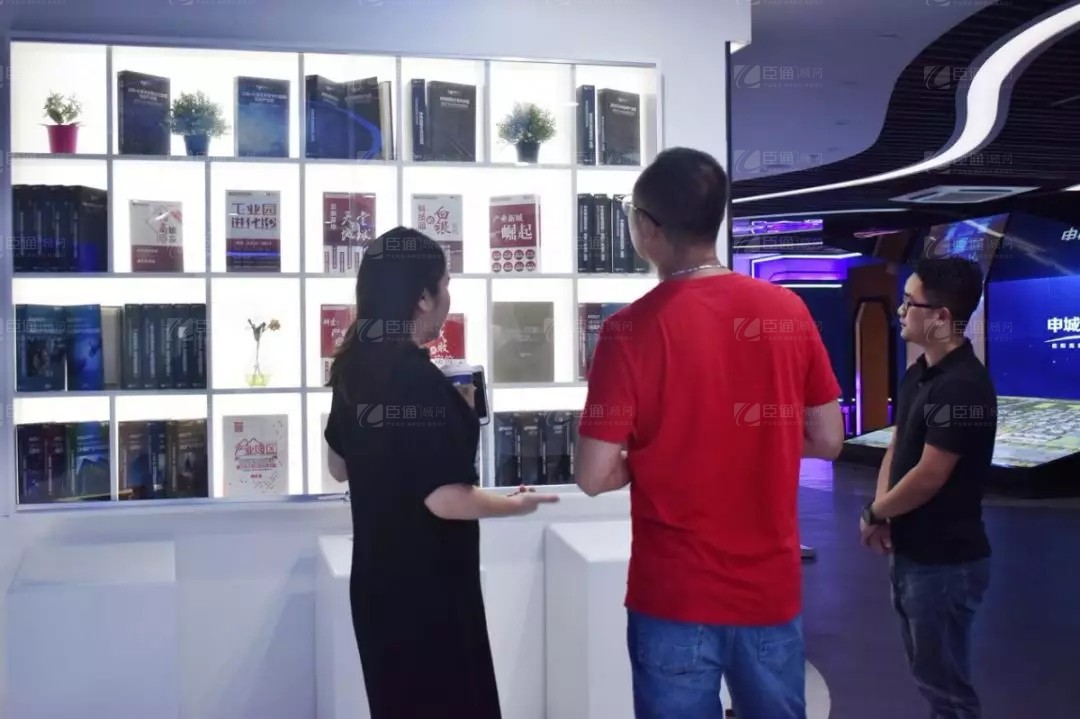 新東潤地產(chǎn)到訪臣通公司，深度探討三亞項目發(fā)展狀況